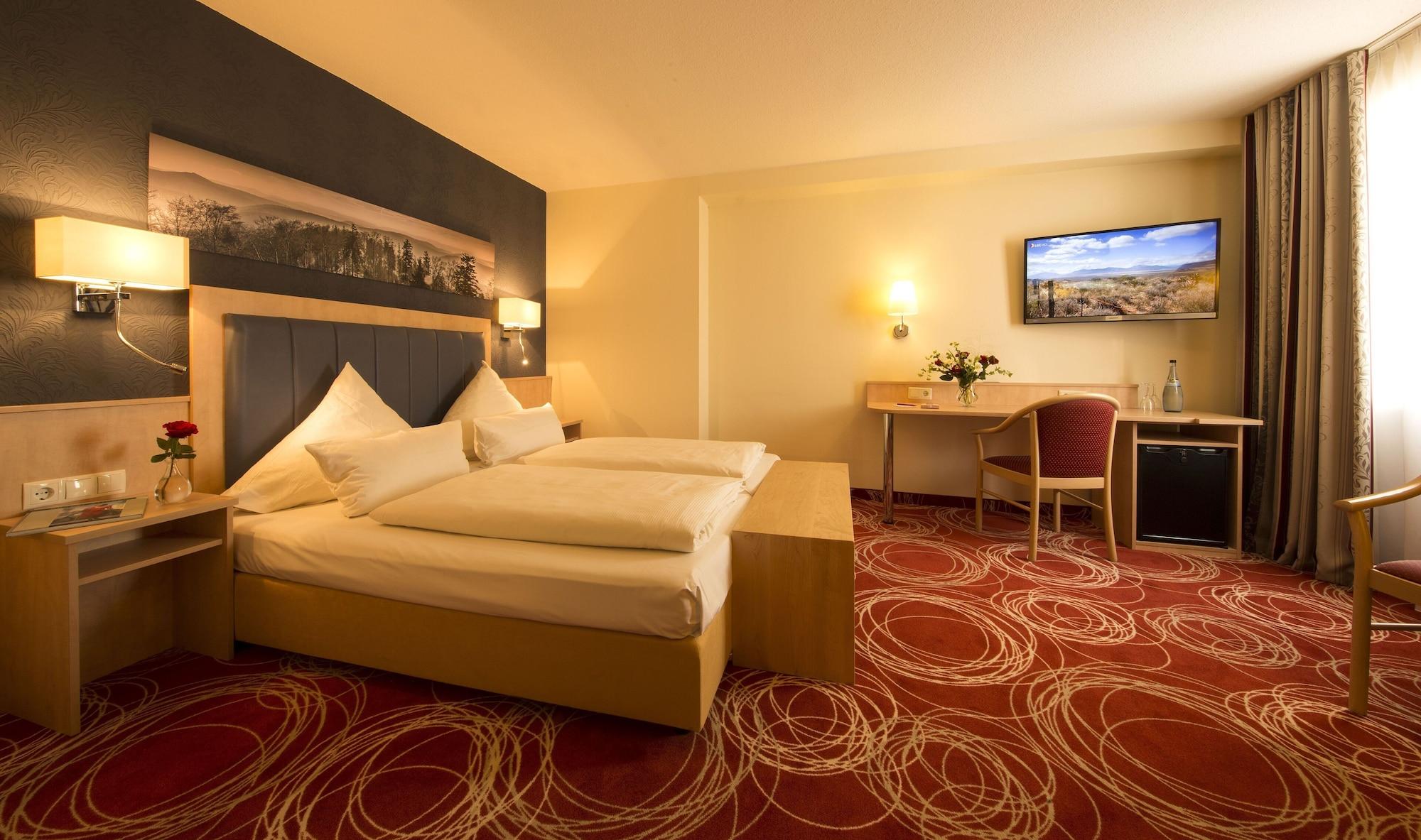 Hotel Loewengarten スパイヤー エクステリア 写真